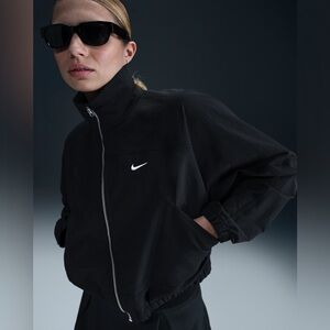 Nike Everything Wovens Women's Oversized Repel UV Protection Jacket NWT